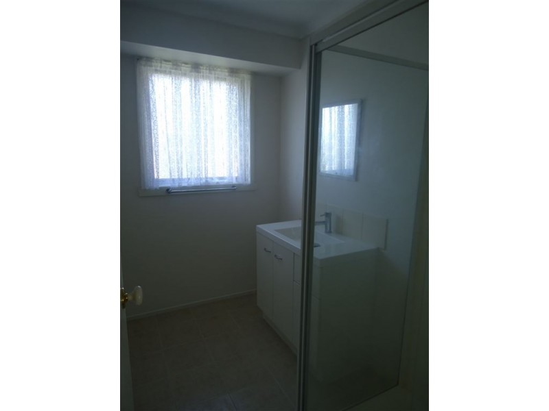 26 Zina Grove, Mooroolbark VIC 3138