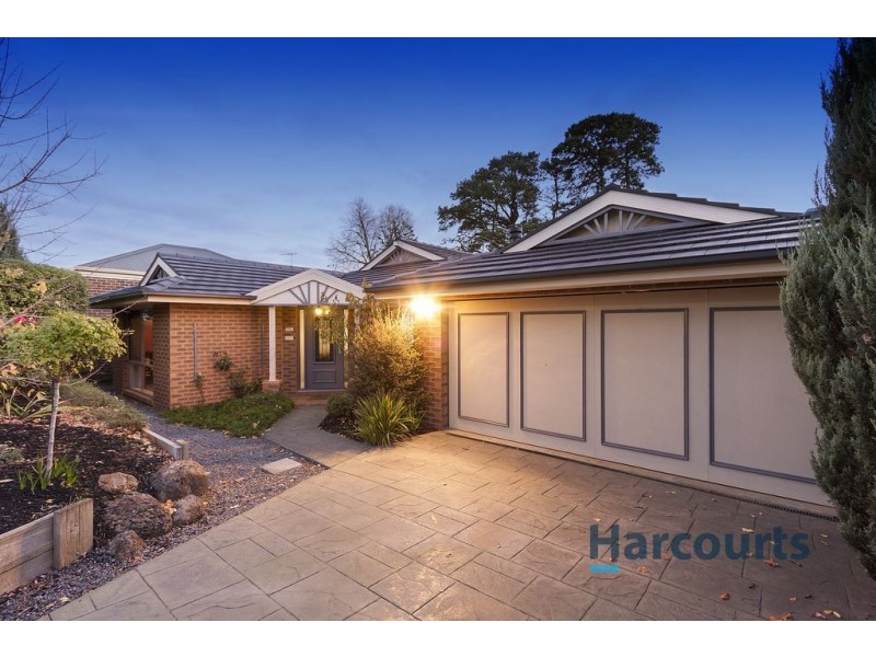 41 Strathfield Parade, Croydon VIC 3136