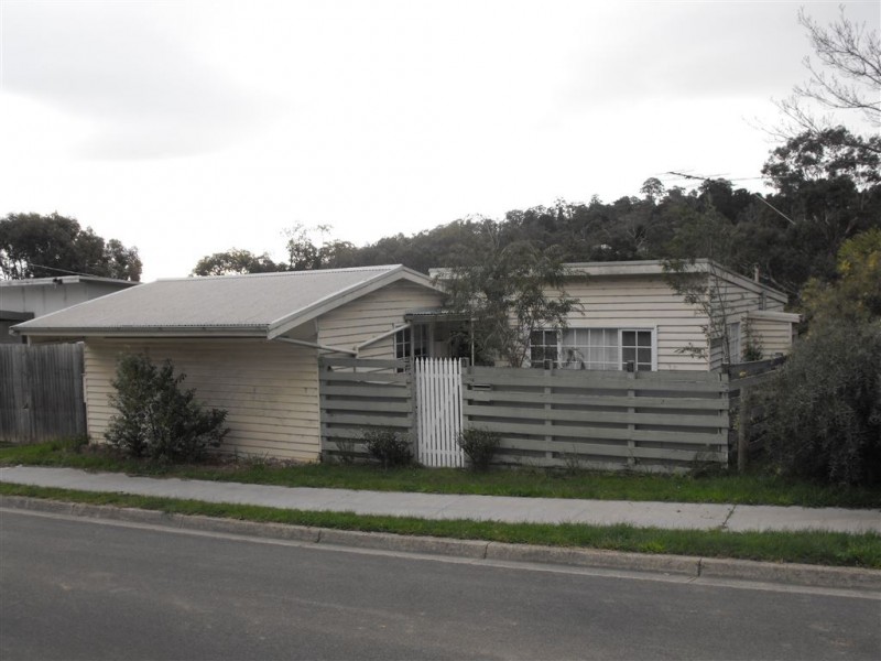 202 Hereford Road, Lilydale VIC 3140