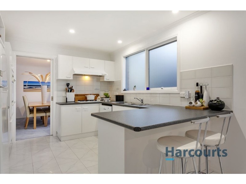 12 Grevillea Drive, Croydon North VIC 3136