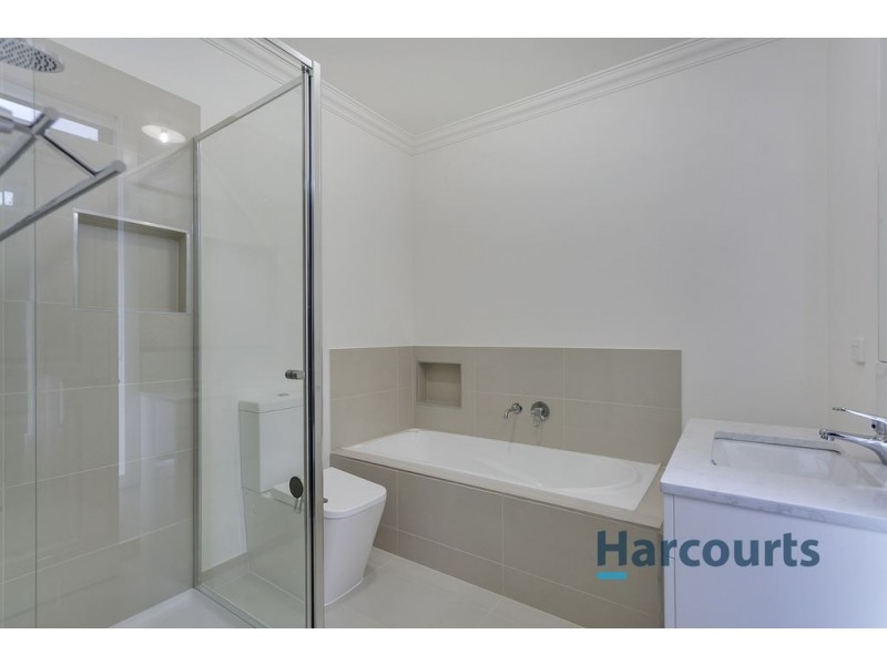 2B Bronhill Road, Ringwood East VIC 3135