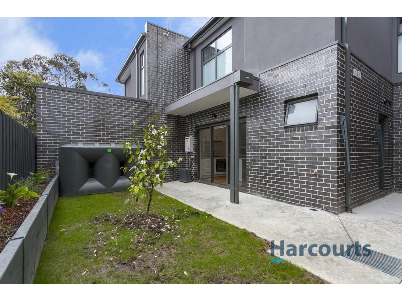 2B Bronhill Road, Ringwood East VIC 3135