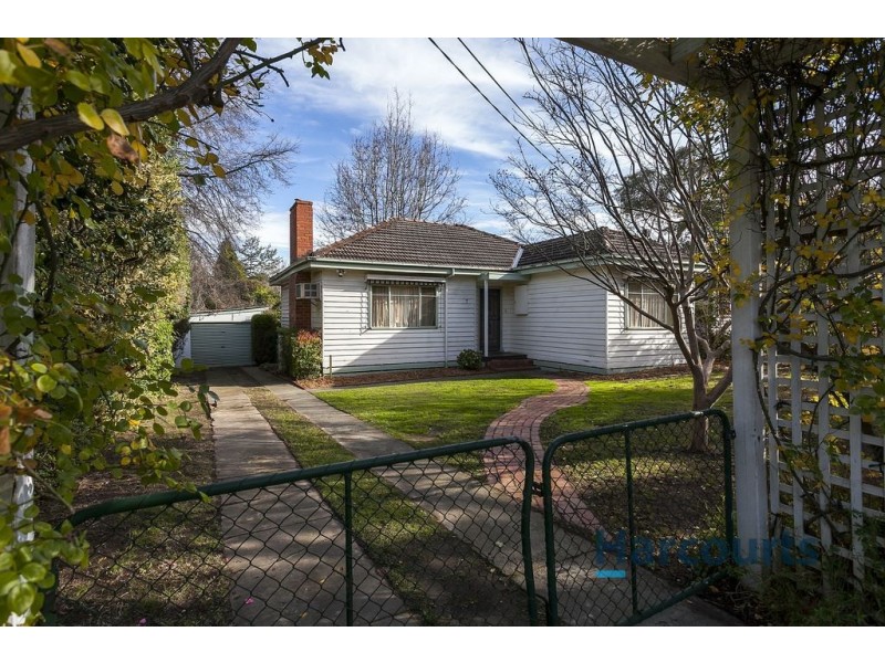 7 Clegg Avenue, Croydon VIC 3136