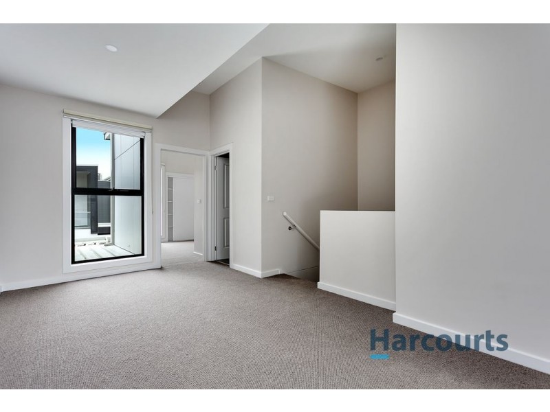 14 Zephyr Close, Ringwood VIC 3134