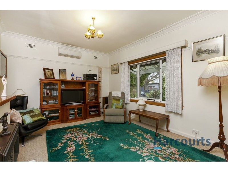 20 Morcom Avenue, Ringwood East VIC 3135