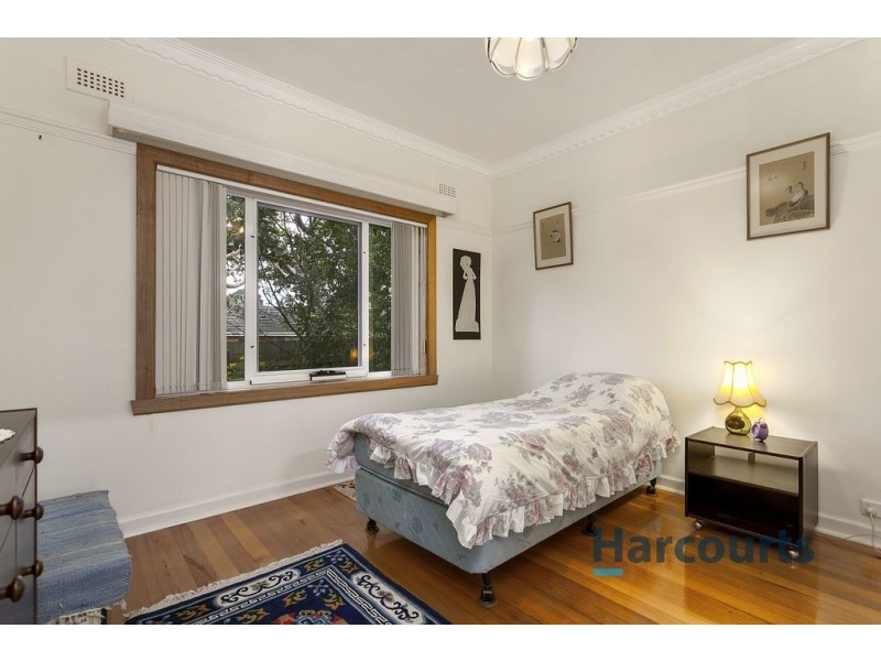 20 Morcom Avenue, Ringwood East VIC 3135