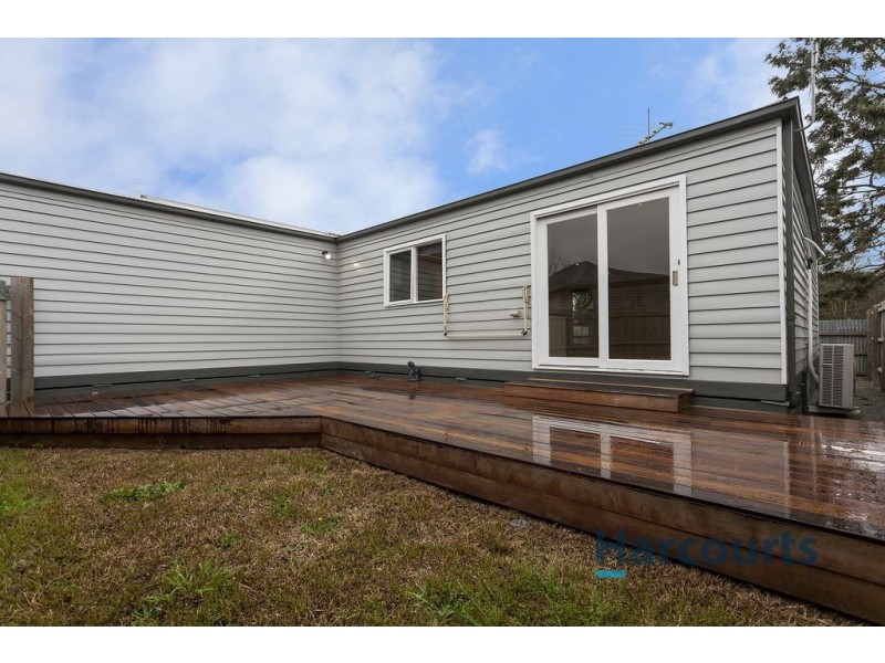 15A Diane Crescent, Mooroolbark VIC 3138