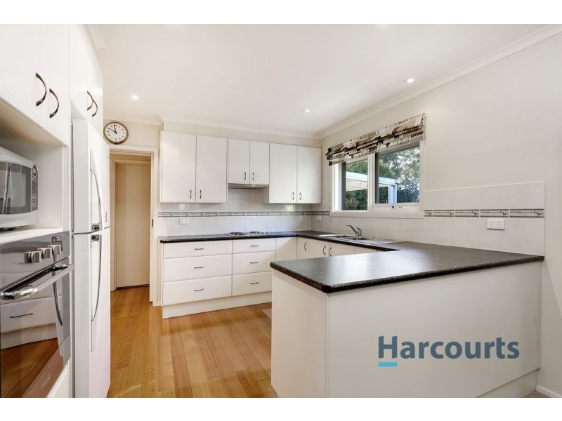 21 Bronhill Road, Ringwood East VIC 3135