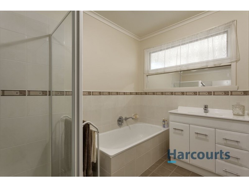 21 Bronhill Road, Ringwood East VIC 3135