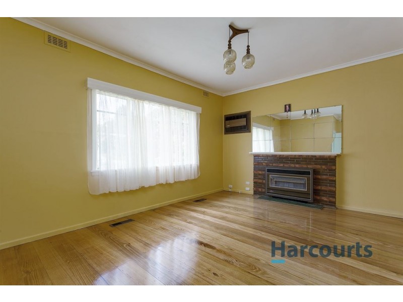 7 Clegg Avenue, Croydon VIC 3136