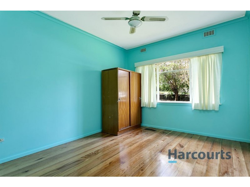 7 Clegg Avenue, Croydon VIC 3136