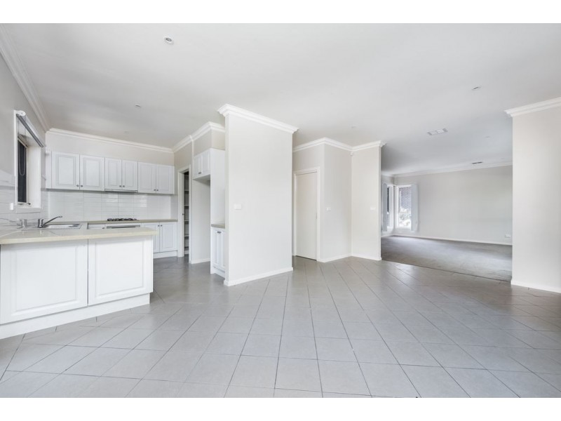 6/4 Humber Road, Croydon North VIC 3136