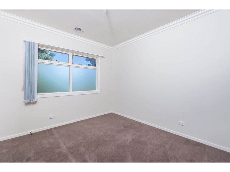 6/4 Humber Road, Croydon North VIC 3136