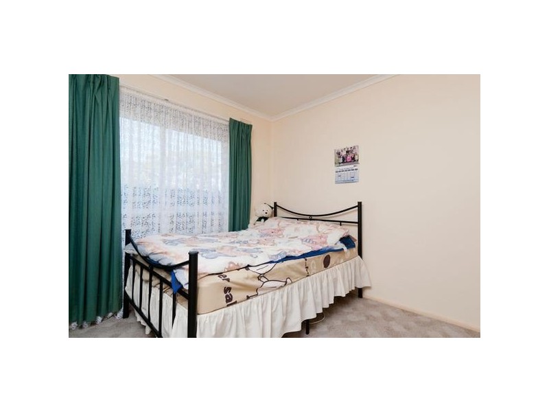 80 Croydondale Drive, Mooroolbark VIC 3138