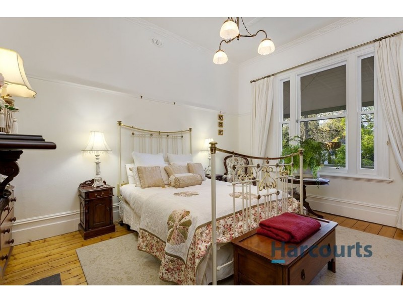 392 Mount Dandenong Road, Croydon VIC 3136