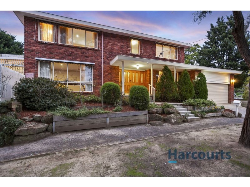 14 Loddon Court, Croydon Hills VIC 3136