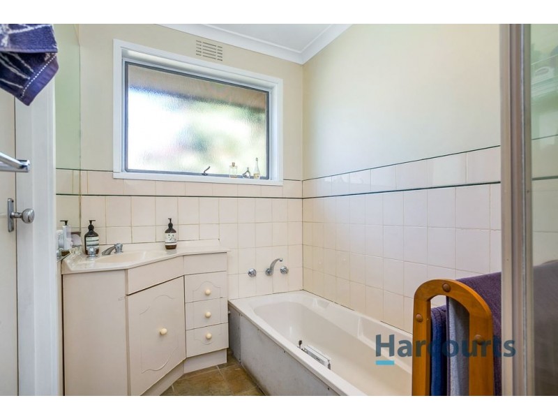 37 Glen Dhu Road, Kilsyth VIC 3137