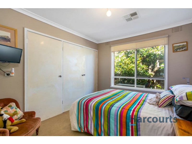 37 Glen Dhu Road, Kilsyth VIC 3137