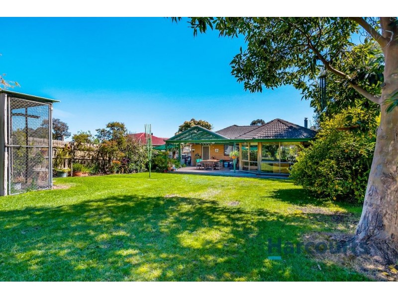 37 Glen Dhu Road, Kilsyth VIC 3137