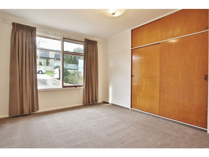 7 Lunar Crescent, Vermont VIC 3133