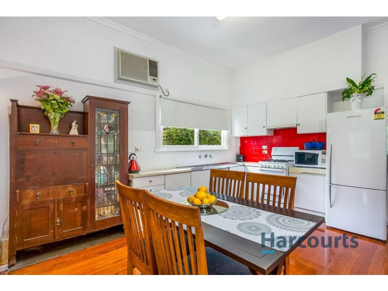 71 Bonnie View Road, Croydon North VIC 3136