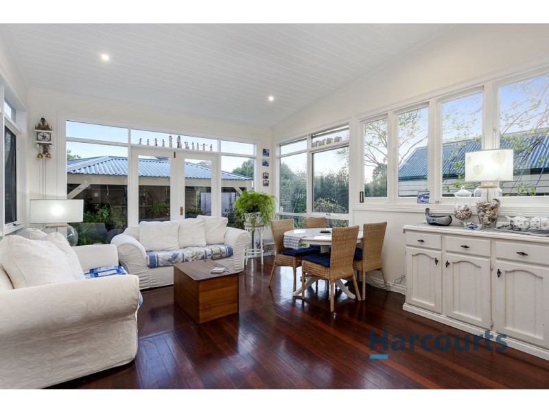 392 Mount Dandenong, Croydon VIC 3136