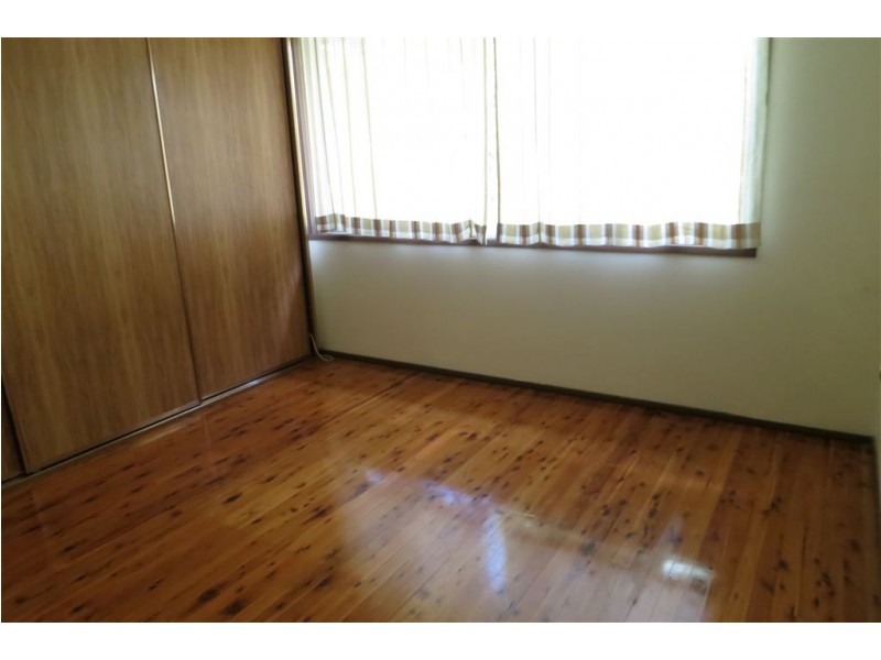 6 Malone Crescent, Dean Park NSW 2761