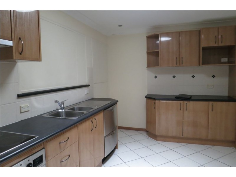 6 Malone Crescent, Dean Park NSW 2761