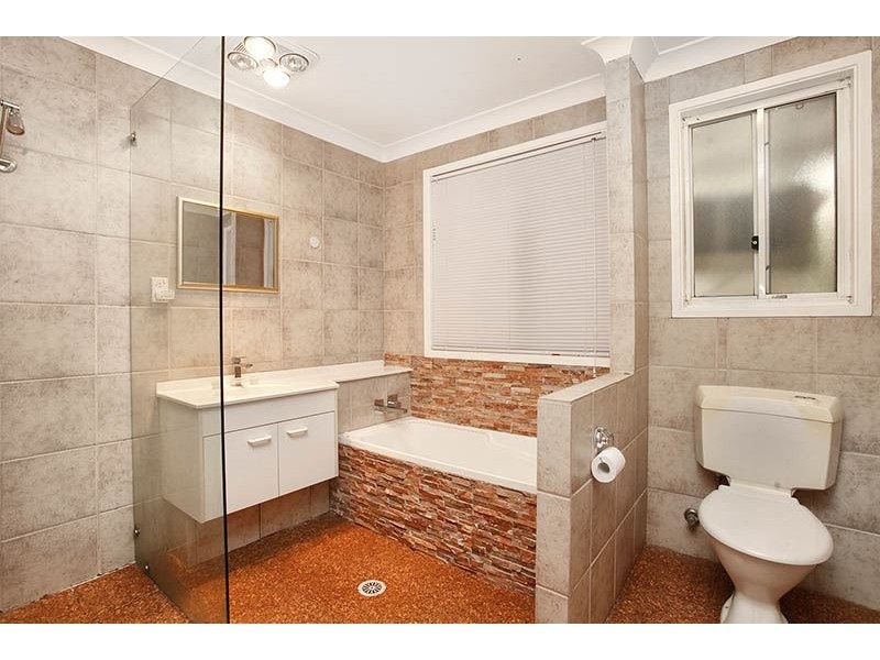 18 Fonda Place, Glendenning NSW 2761