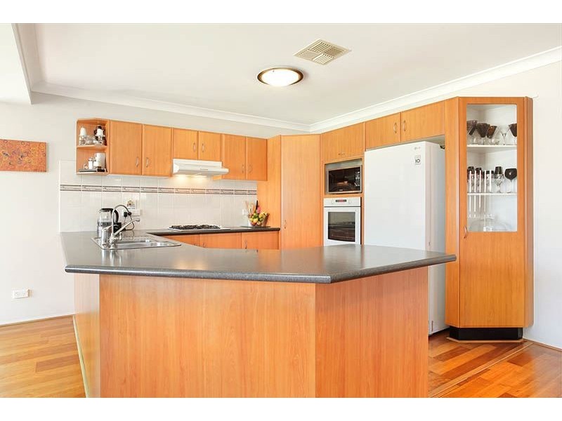 8 Davis Road, Marayong NSW 2148