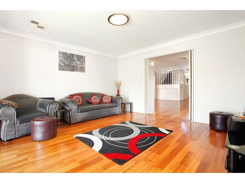 8 Davis Road, Marayong NSW 2148