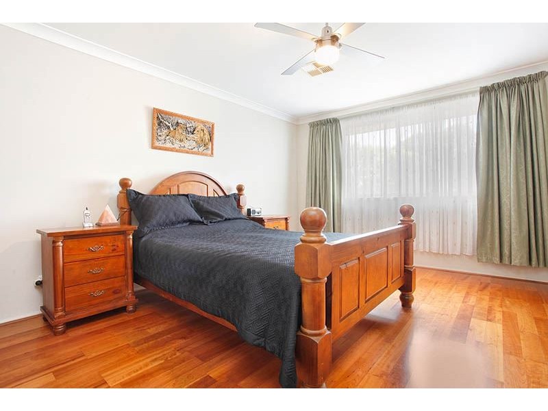 8 Davis Road, Marayong NSW 2148