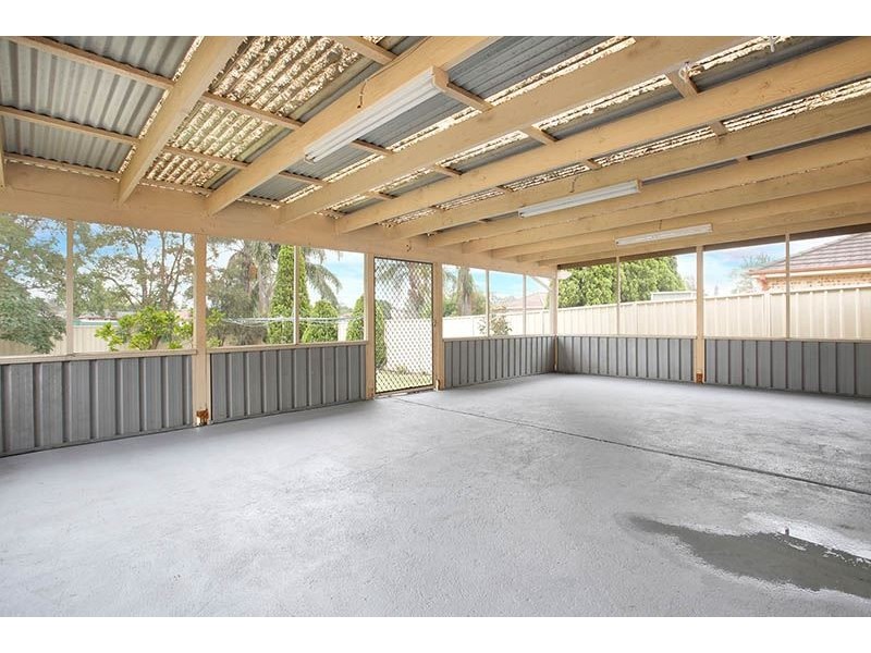 63 Amsterdam Street, Oakhurst NSW 2761