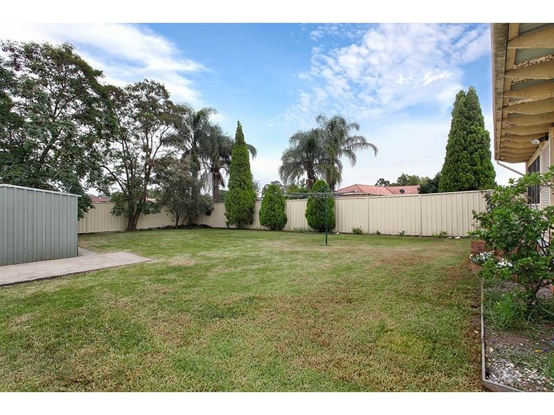 63 Amsterdam Street, Oakhurst NSW 2761
