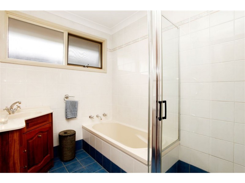 37 Caratel Crescent, Marayong NSW 2148