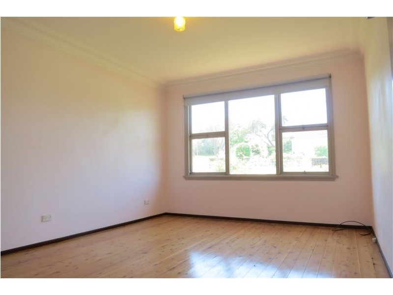 6 Nicholas Street, Blacktown NSW 2148