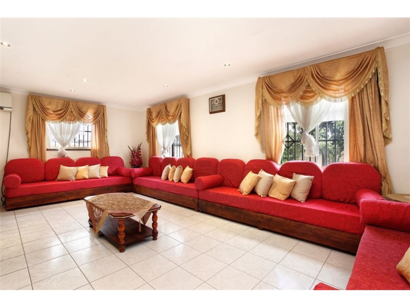 115 Colebee Crescent, Hassall Grove NSW 2761