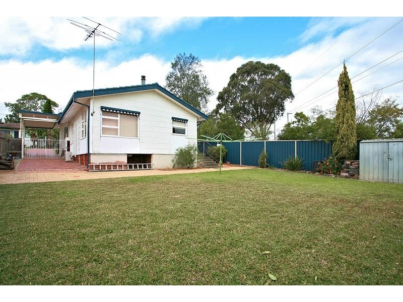 18 Tallawong Avenue, Blacktown NSW 2148