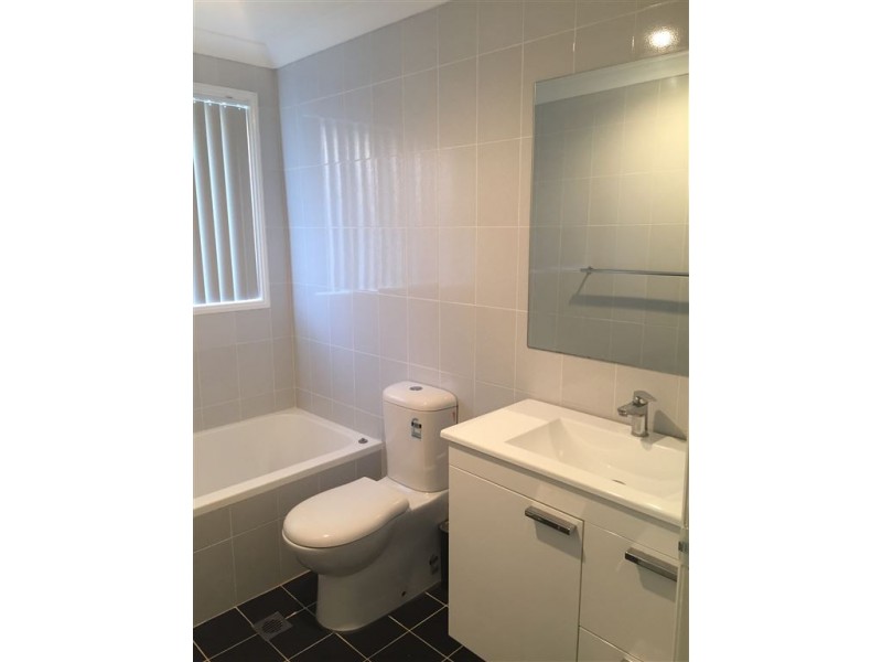 5 Westcott Place, Oakhurst NSW 2761