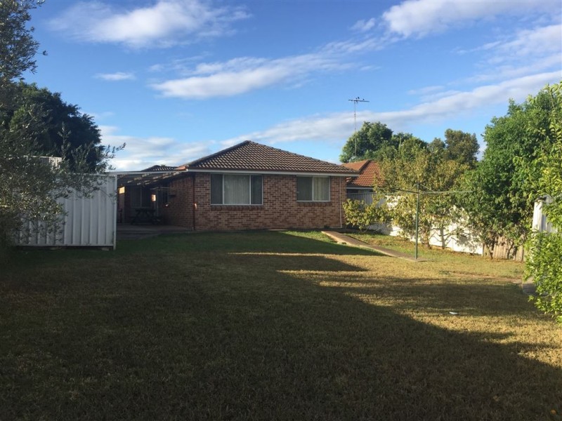 5 Westcott Place, Oakhurst NSW 2761