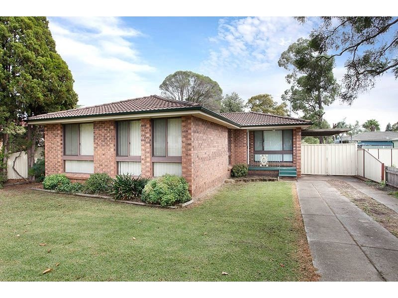7 Chisholm Street, Quakers Hill NSW 2763
