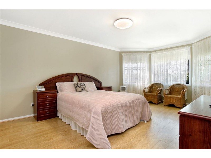 100 Knightsbridge Avenue, Glenwood NSW 2768