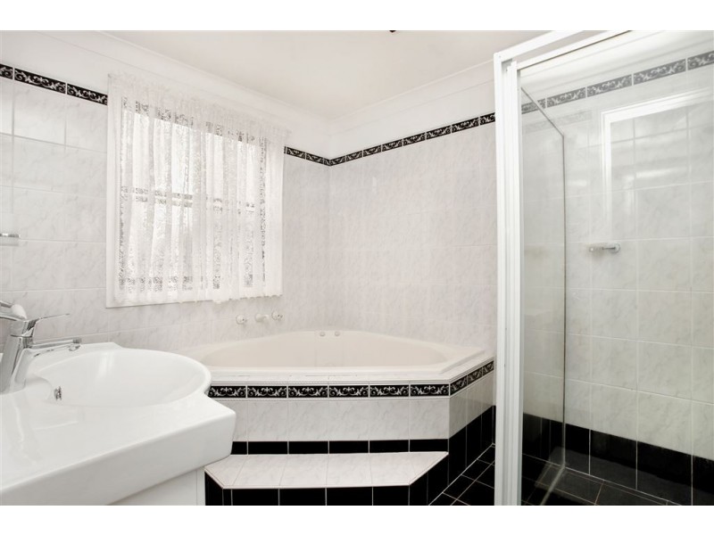 100 Knightsbridge Avenue, Glenwood NSW 2768