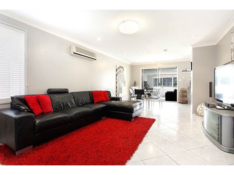 24 Rotuma Street, Oakhurst NSW 2761