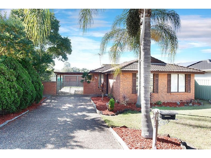 95 Colebee Crescent, Hassall Grove NSW 2761