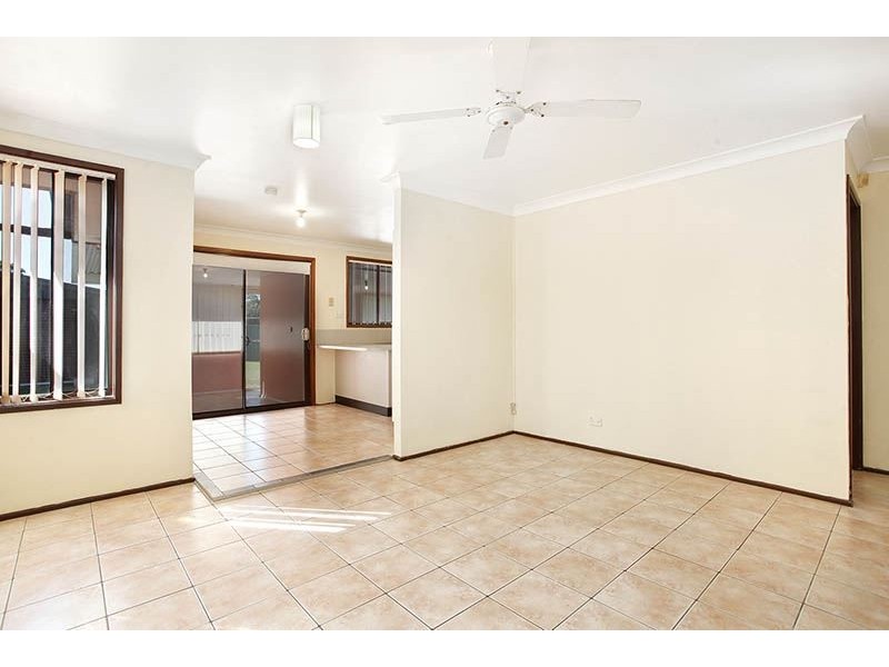 95 Colebee Crescent, Hassall Grove NSW 2761