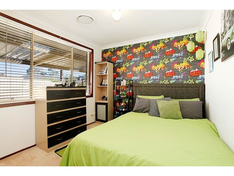 21 Harrier Place, Claremont Meadows NSW 2747