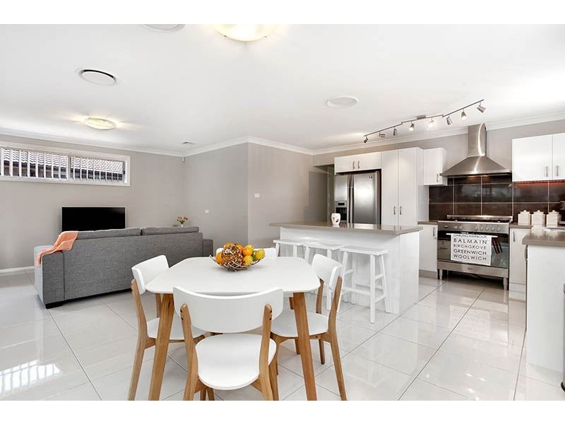 20 Voller Street, Ropes Crossing NSW 2760