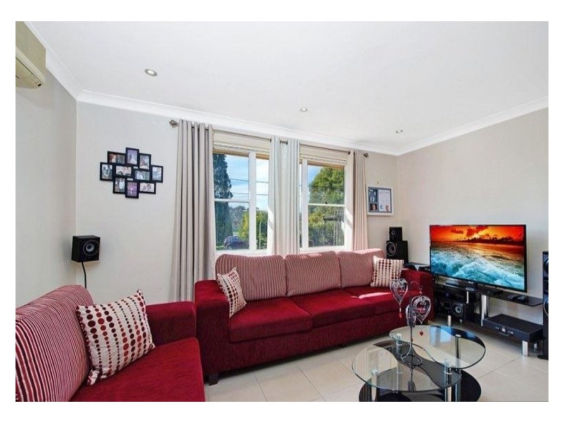 8 Olga Street, Blacktown NSW 2148