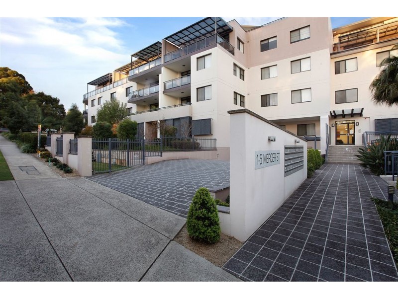 18/1-5 Mercer Street, Castle Hill NSW 2154